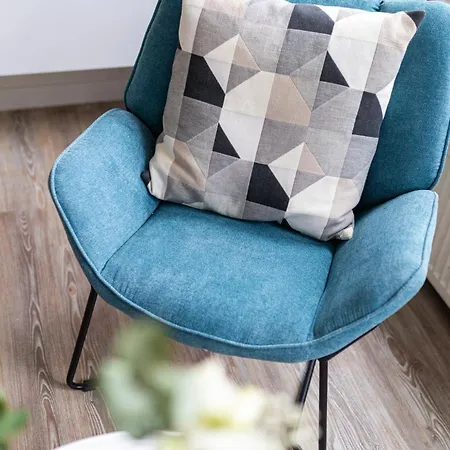 Regina Maris, 2 Apartamento